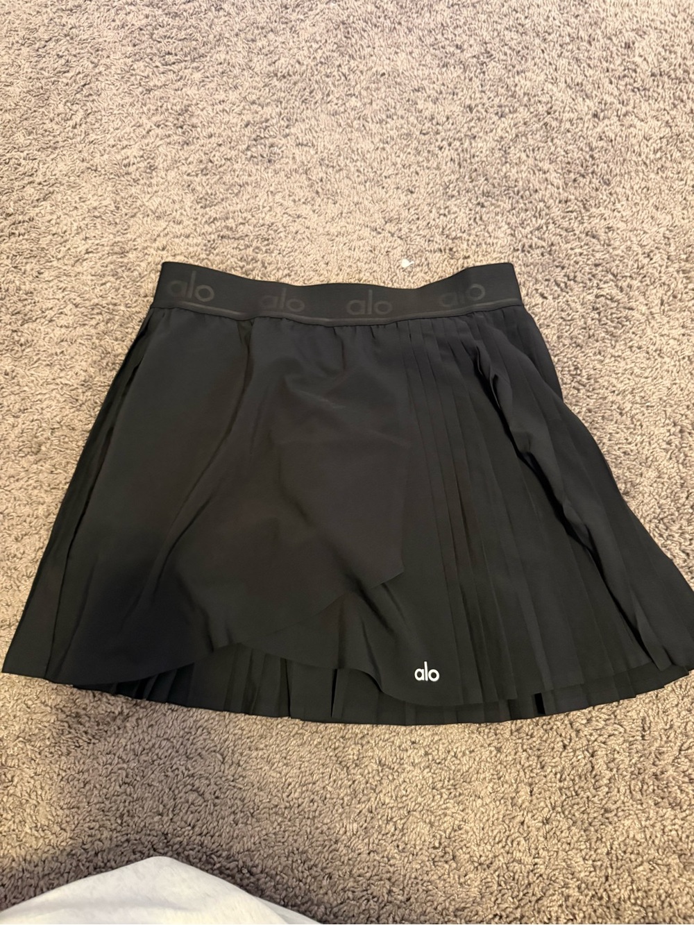 ALO Yoga Black Pleated tennis skirt  no longer sold